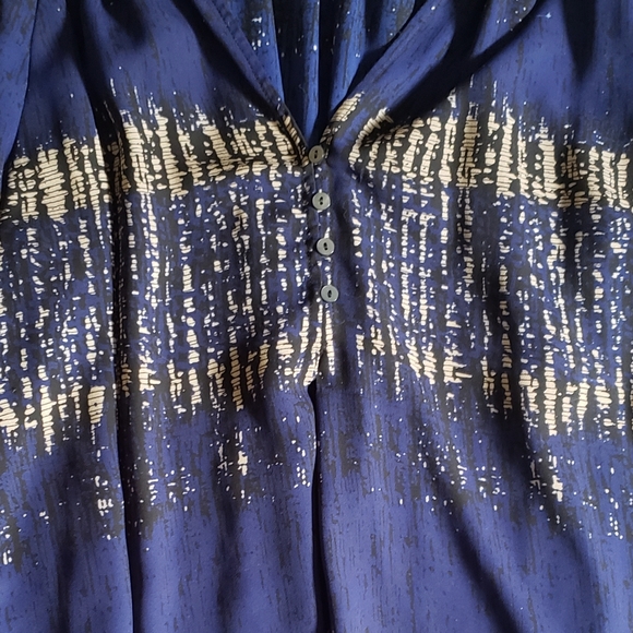 Blue Dress Shirt - Picture 3 of 3